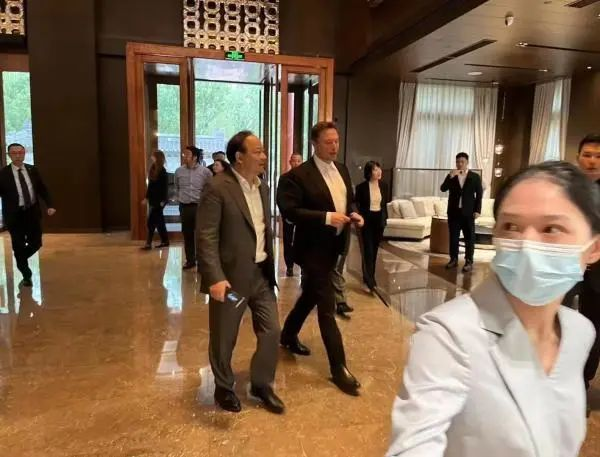 Musk's Meeting with CATL Chairman Zeng Yuqun news image1217.png
